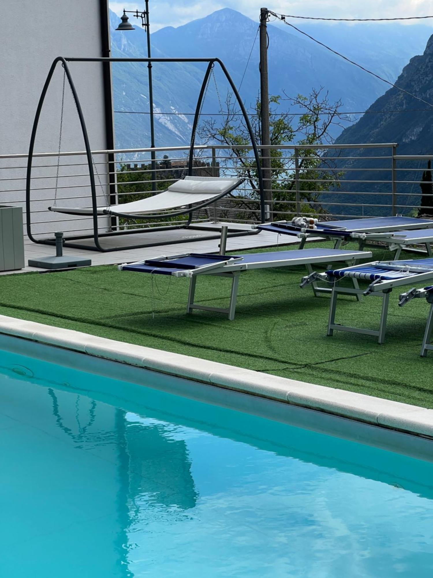 Infinity View Garda Lake Tenno Bagian luar foto