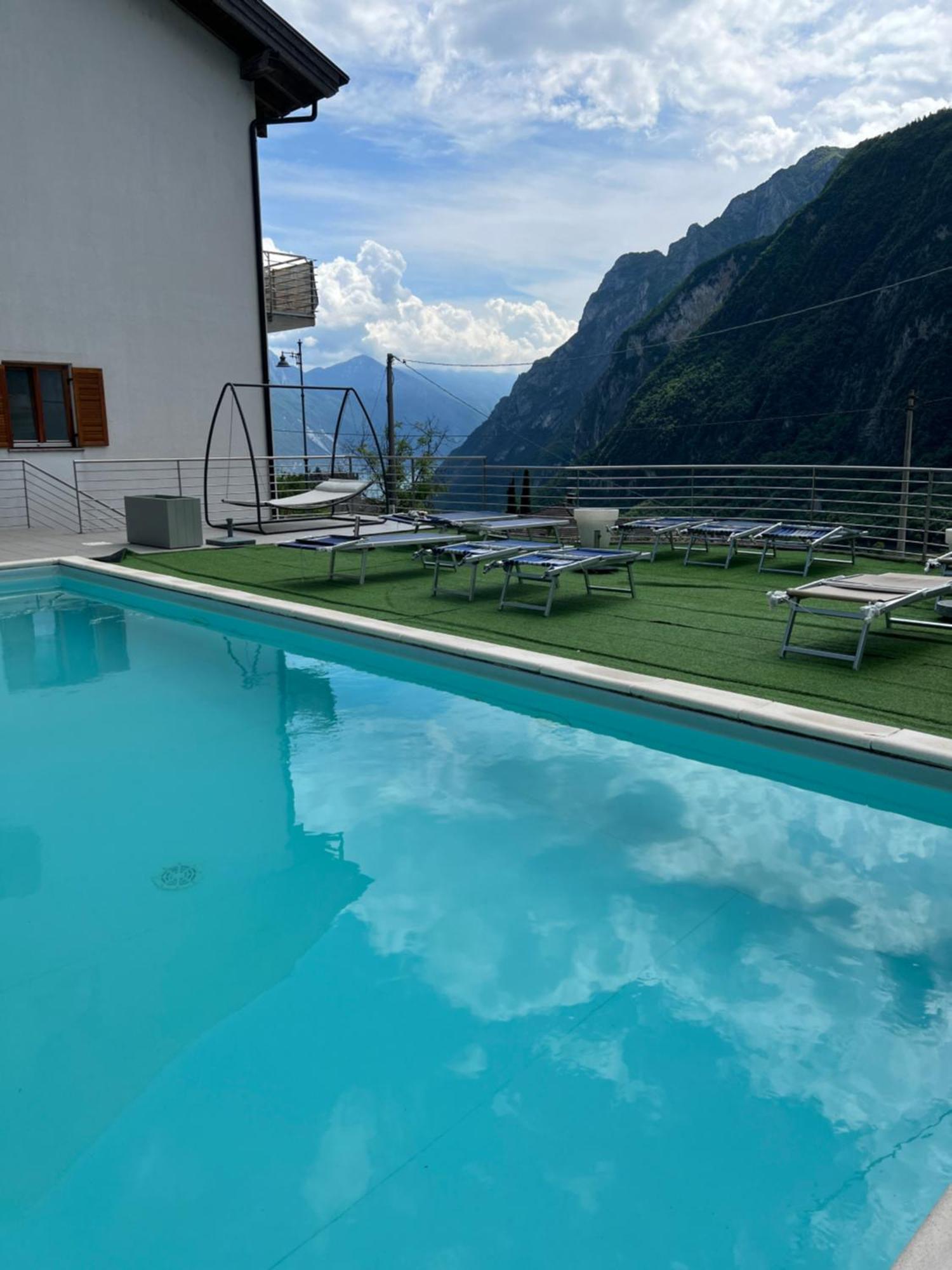 Infinity View Garda Lake Tenno Bagian luar foto